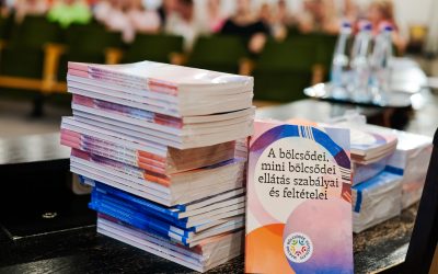Új tudnivalókat tartalmazó kiadvánnyal segítik a bölcsődei dolgozókat